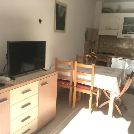 Greta Lägenhet Umag